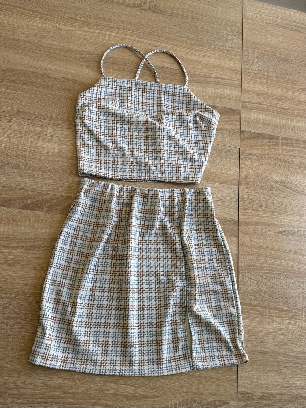 Plaid Two-Piece Crop Top & Skirt Set in Cream, tan and some baby blue. Size L